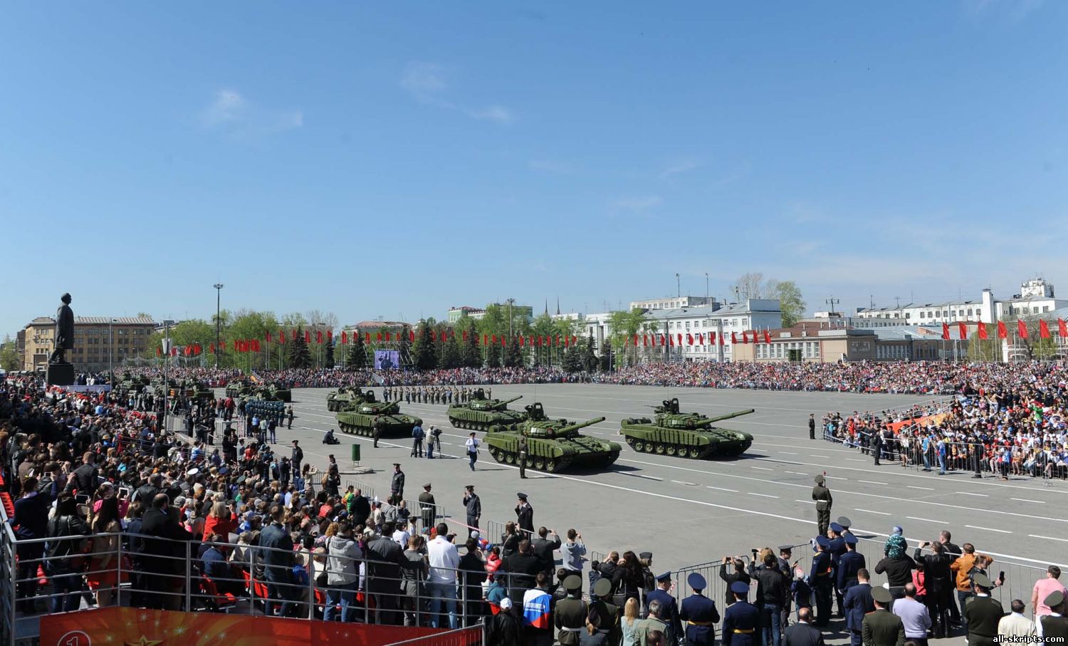 Самара давно не видела такого зрелищного и массового парада Победы