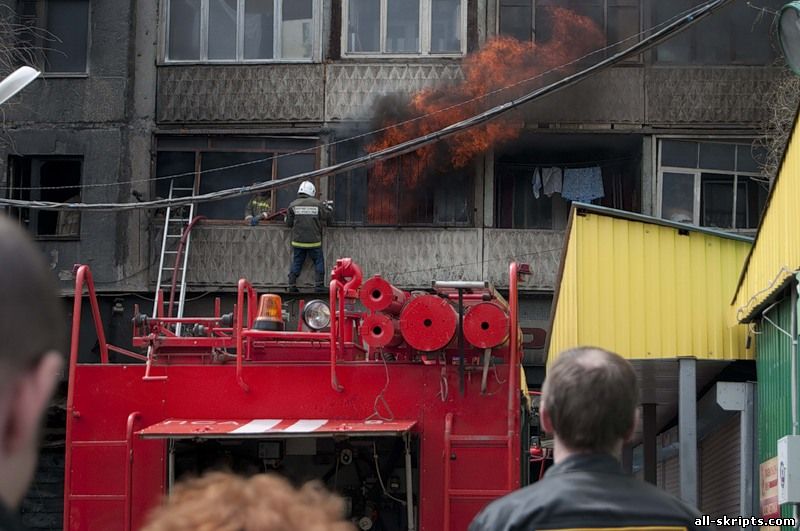 В Самаре во время крупного пожара в частном доме обнаружили погибшего